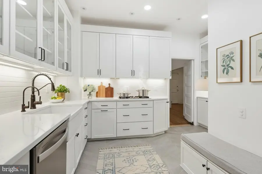 3953 Cloverhill Rd, Baltimore, MD 21218 - #3