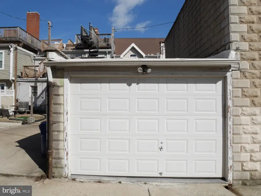 816 S Highland Ave, Baltimore, MD 21224 - #2