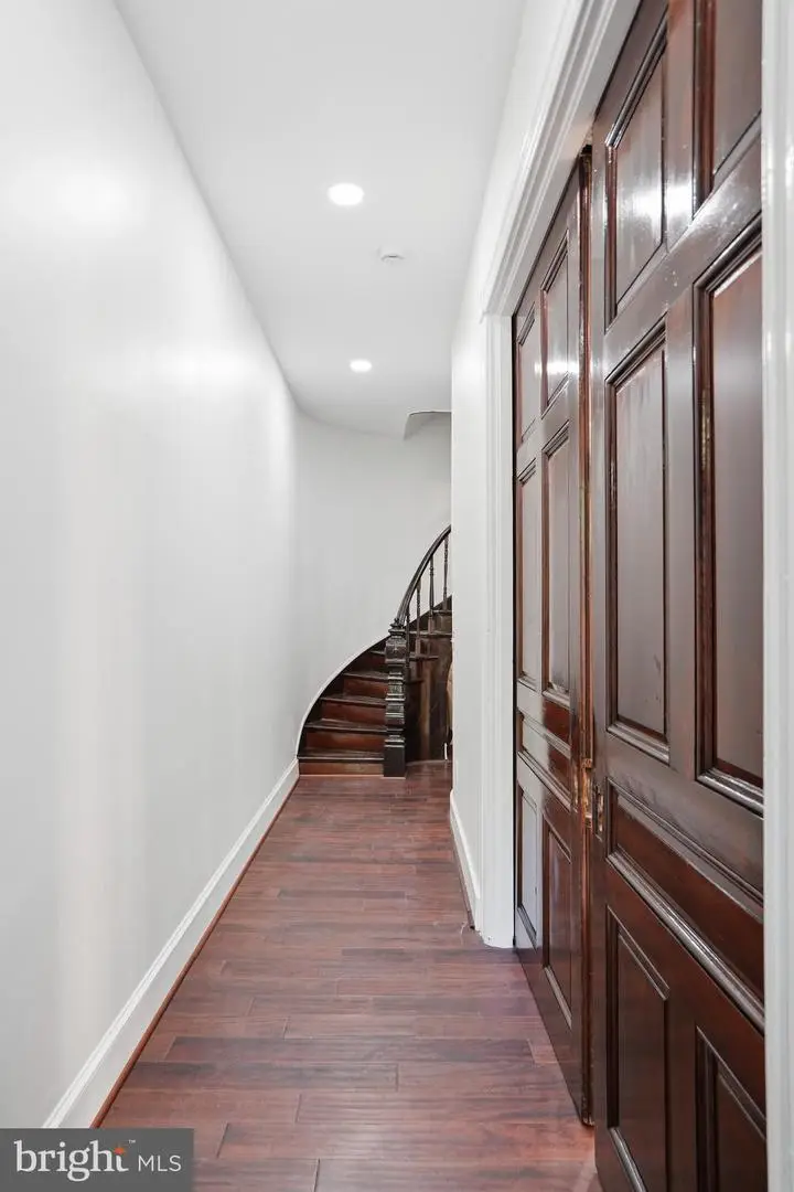 1526 Mcculloh St, Baltimore, MD 21217 - #3