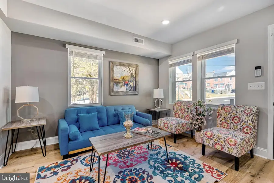 118 Upmanor Rd, Baltimore, MD 21229 - #3