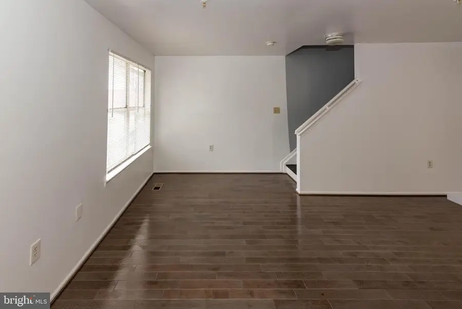 1009 Hillman St, Baltimore, MD 21202 - #3