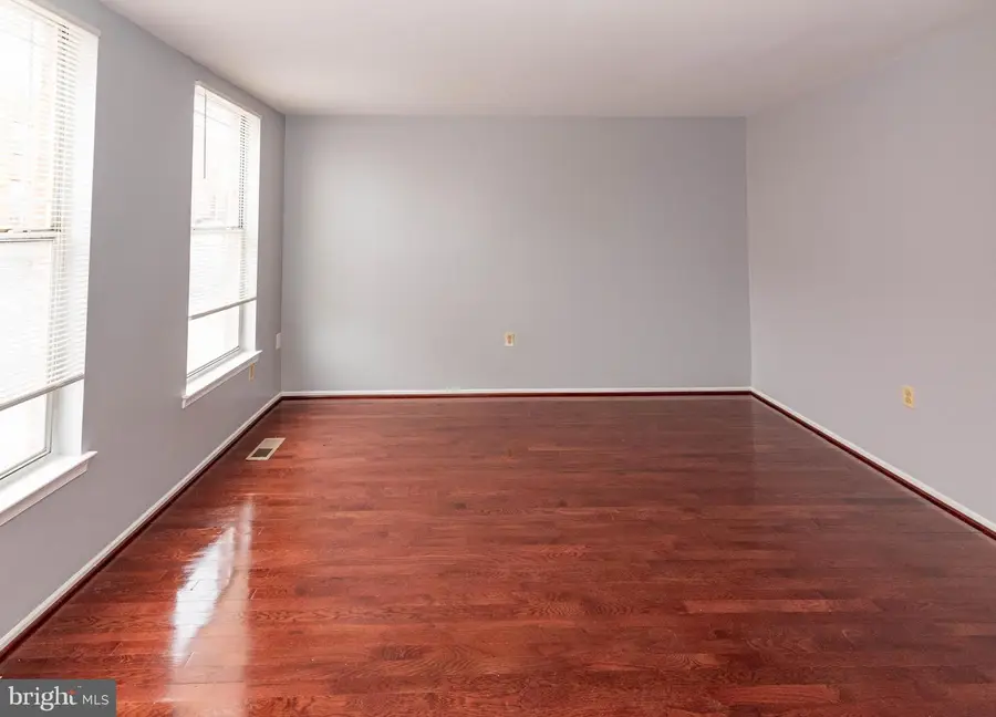 1005 Hillman St, Baltimore, MD 21202 - #3