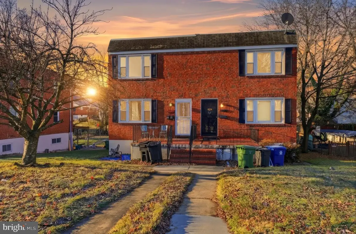4607 Parkwood Ave, Baltimore, MD 21206 - #1