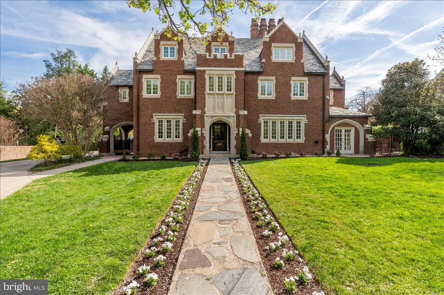 4303 Underwood Rd, Baltimore, MD 21218 - #2