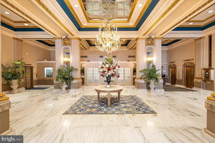 1 E Chase St #1008, Baltimore, MD 21202 - #2