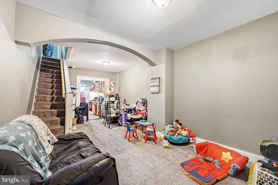 817 N Curley St, Baltimore, MD 21205 - #3