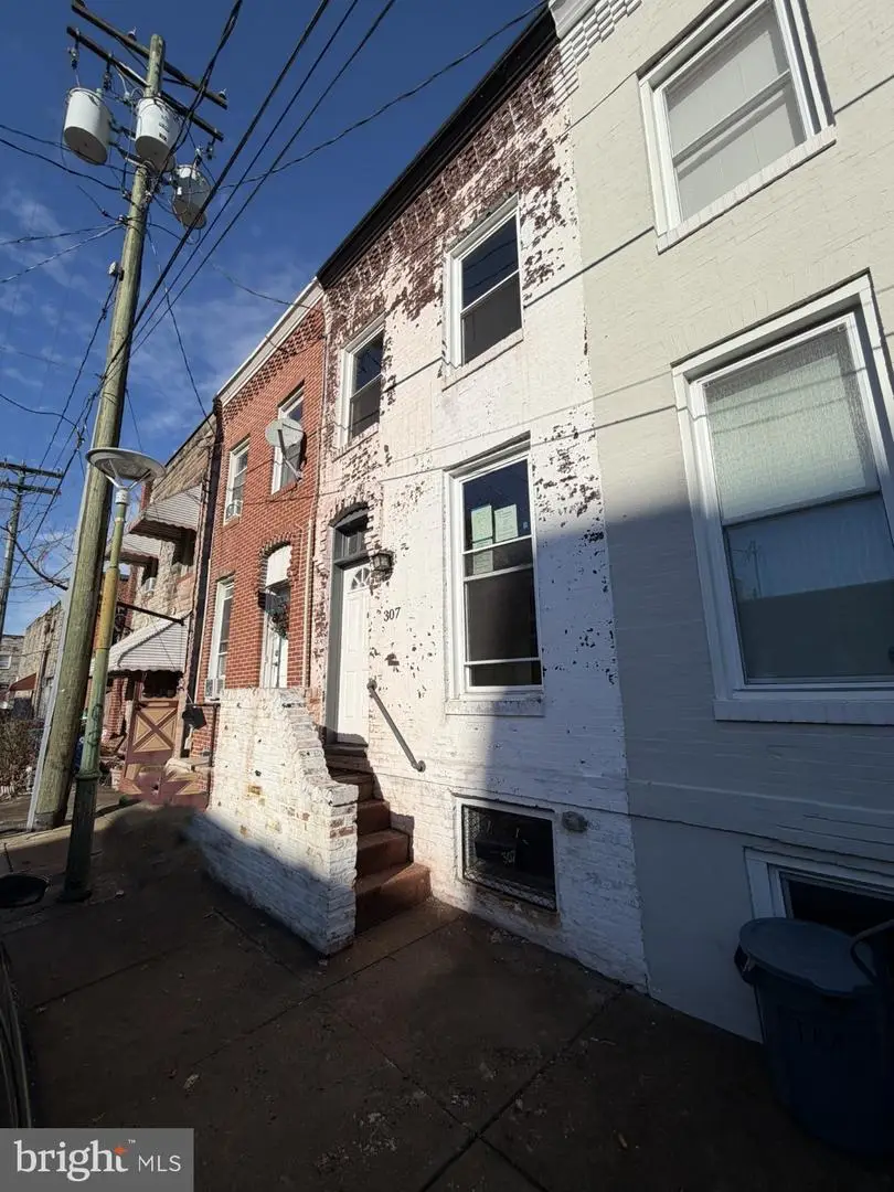 307 S Baylis St, Baltimore, MD 21224 - #1