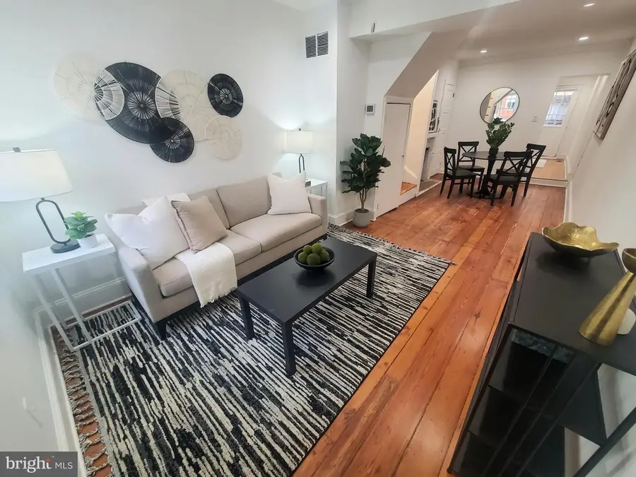 29 E Henrietta St, Baltimore, MD 21230 - #2