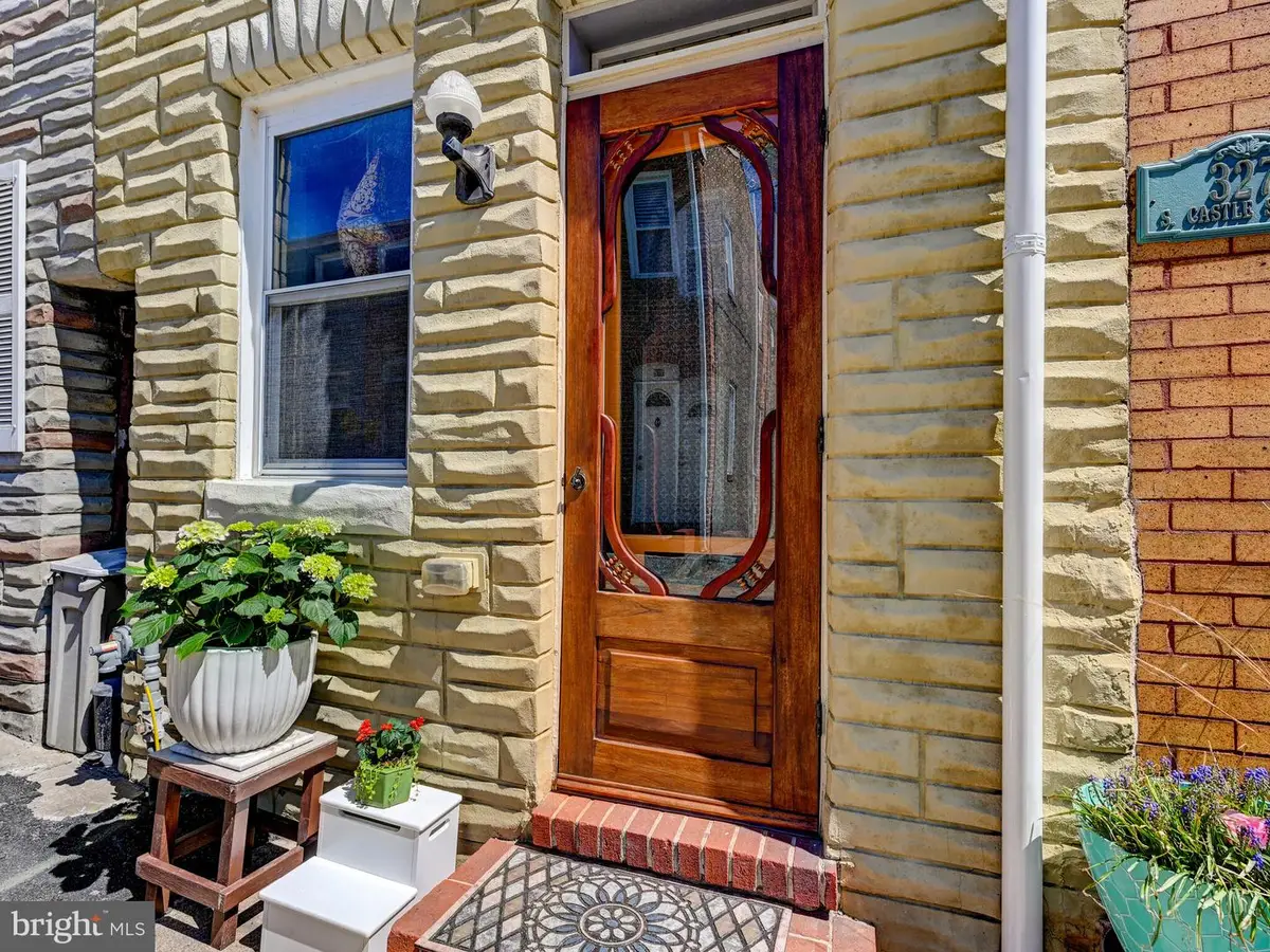 325 S Castle St, Baltimore, MD 21231 - #1