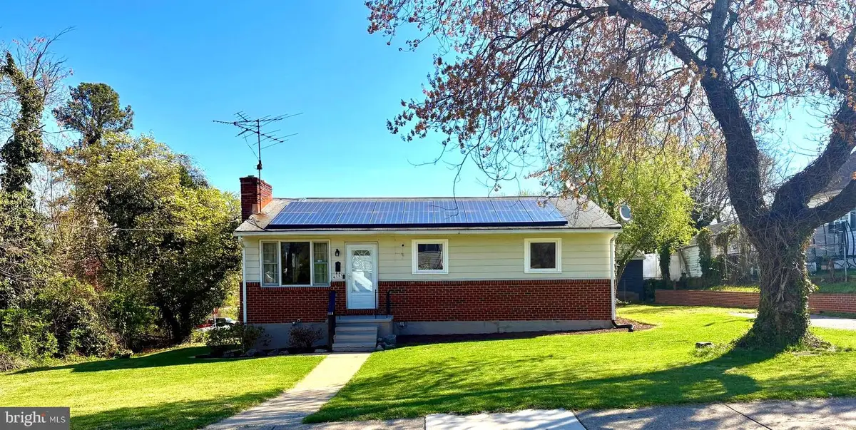 4121 5th St, Baltimore, MD 21225 - #1