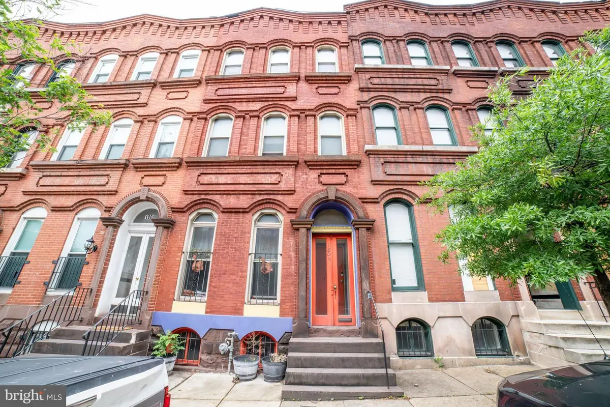 1806 Saint Paul St, Baltimore, MD 21202 - #1