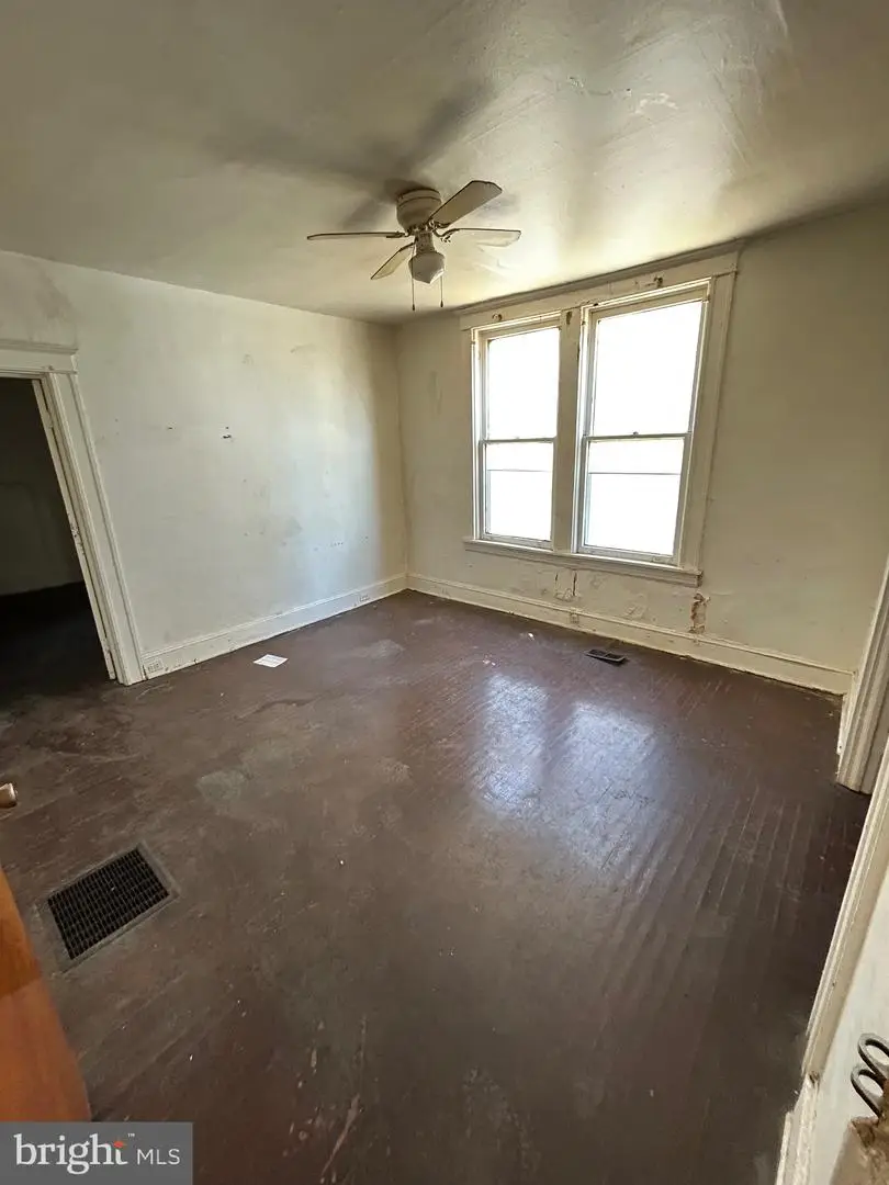 3206 Hayward Ave, Baltimore, MD 21215 - #2