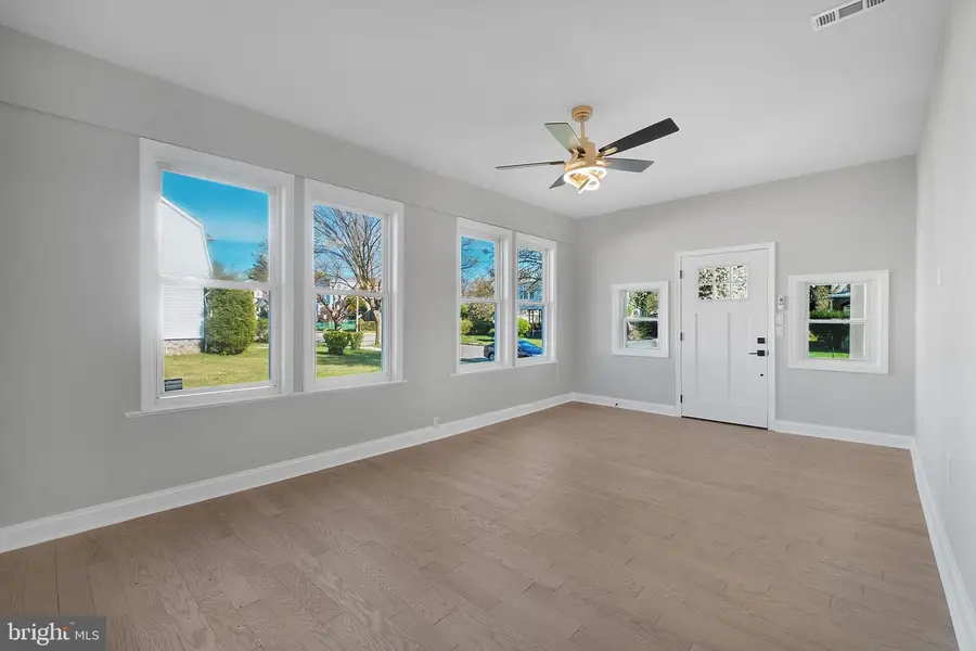 4204 Penhurst Ave, Baltimore, MD 21215 - #3