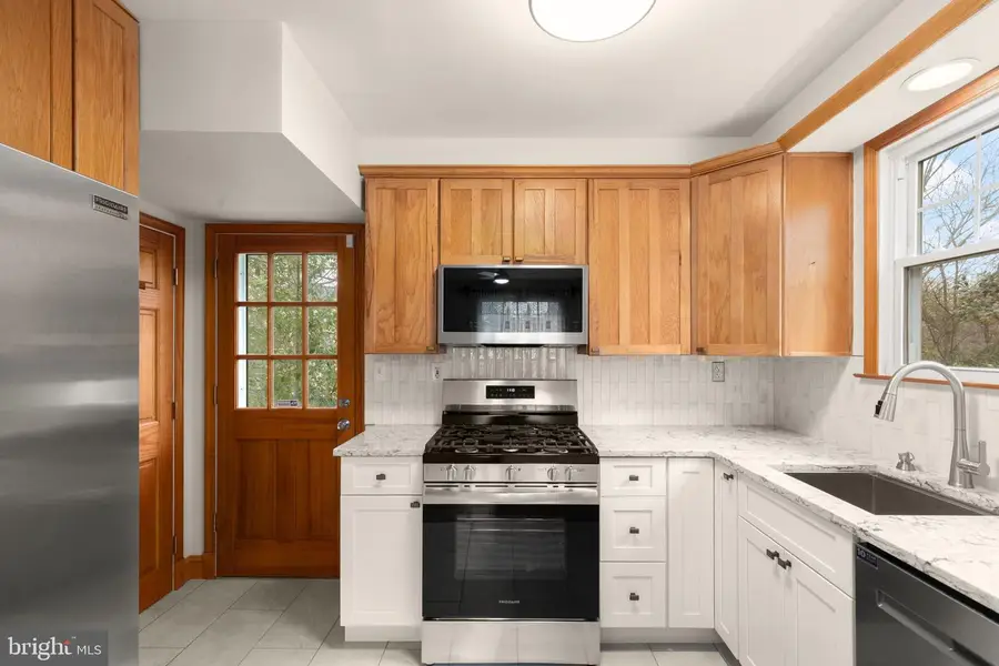 5204 Catalpha Rd, Baltimore, MD 21214 - #3