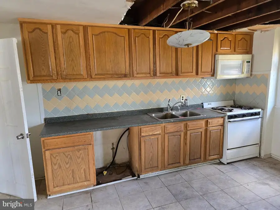 5542 Whitby Rd, Baltimore, MD 21206 - #3