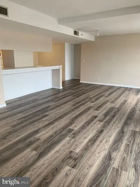 250 President St #603, Baltimore, MD 21202 - #2