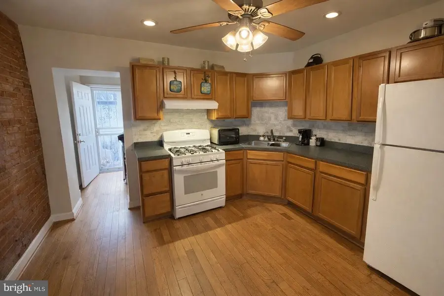 2724 Wilkens Ave, Baltimore, MD 21223 - #3