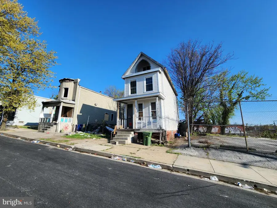 514 E 26th St, Baltimore, MD 21218 - #2