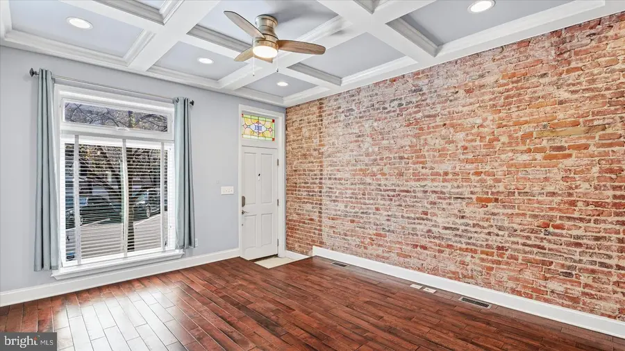 108 S Clinton St, Baltimore, MD 21224 - #3