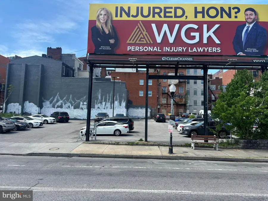 402 Saint Paul St, Baltimore, MD 21202 - #2