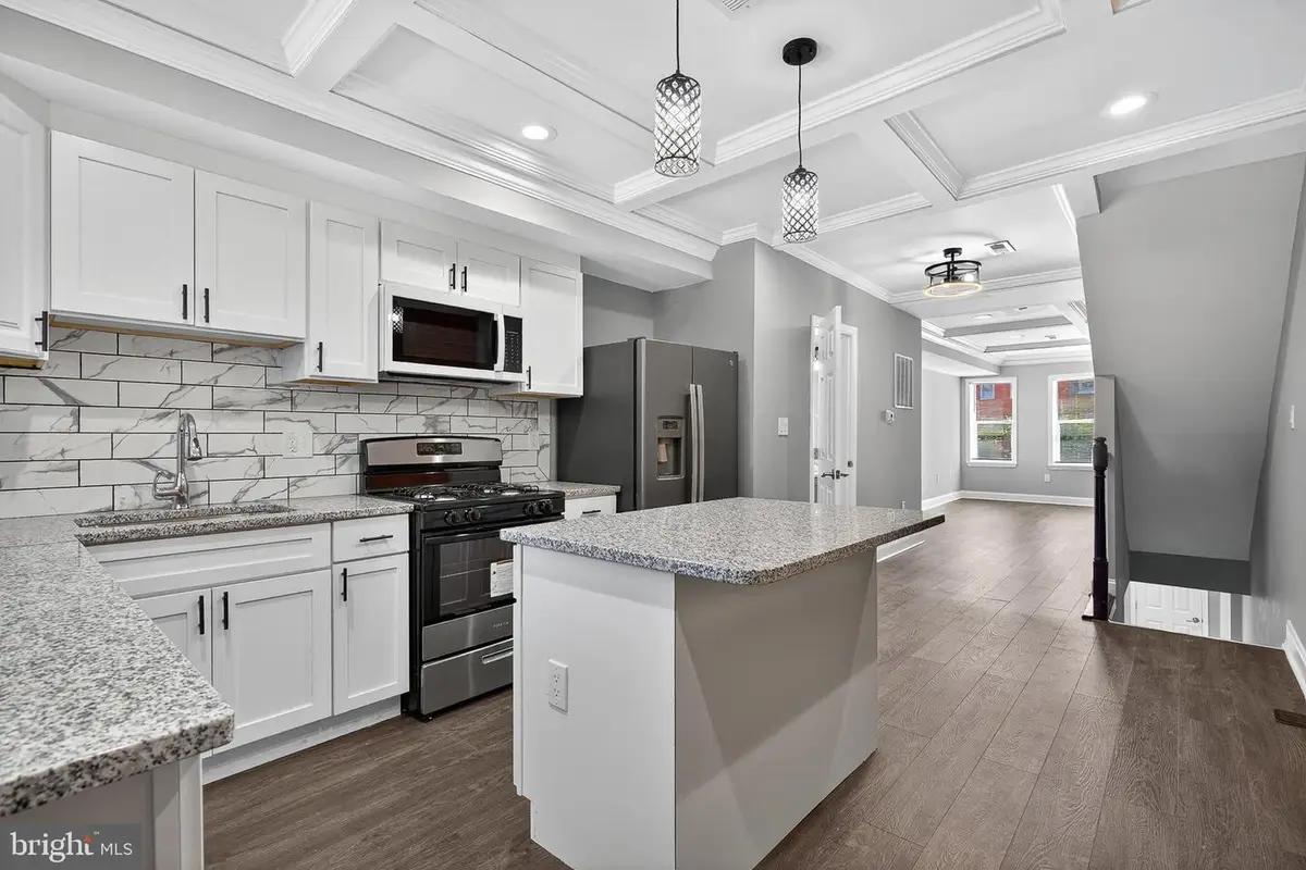 320 Pulaski St, Baltimore, MD 21223 - #1