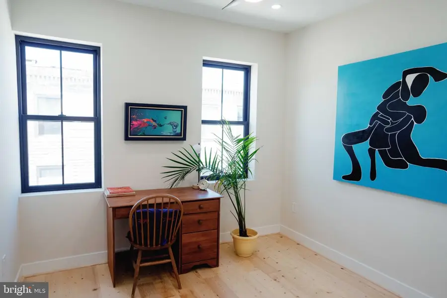 225 Vincent St, Baltimore, MD 21223 - #3