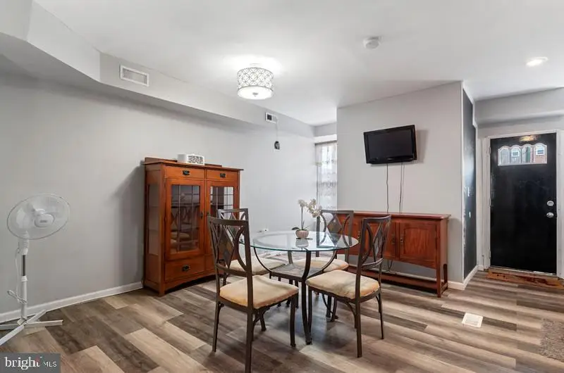 2514 Garrett Ave, Baltimore, MD 21218 - #3