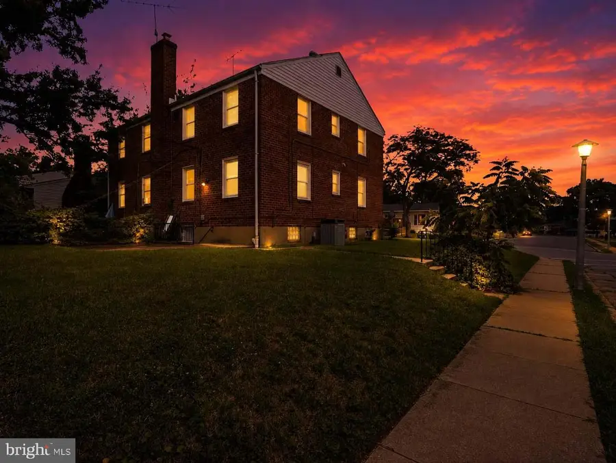 6237 Laurelton Ave, Baltimore, MD 21214 - #2