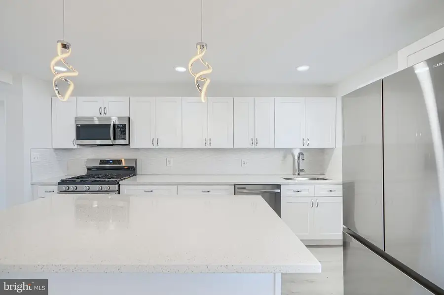 5725 Denwood Ave, Baltimore, MD 21206 - #2