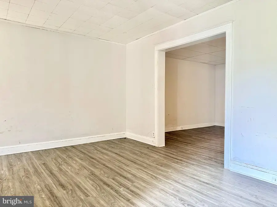 825 E 34th St, Baltimore, MD 21218 - #3