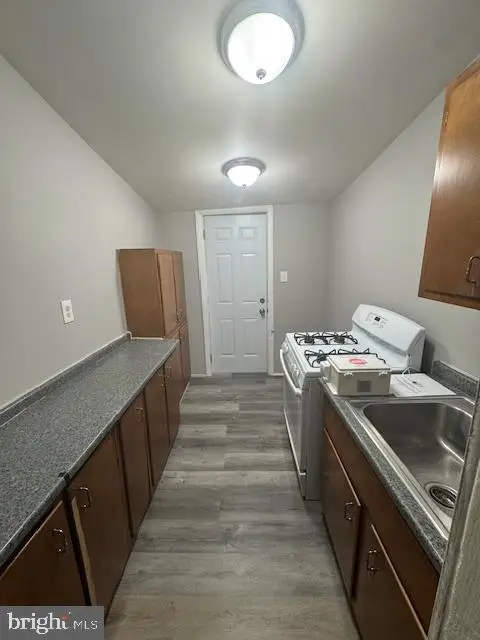 424 Cambria St, Baltimore, MD 21225 - #2