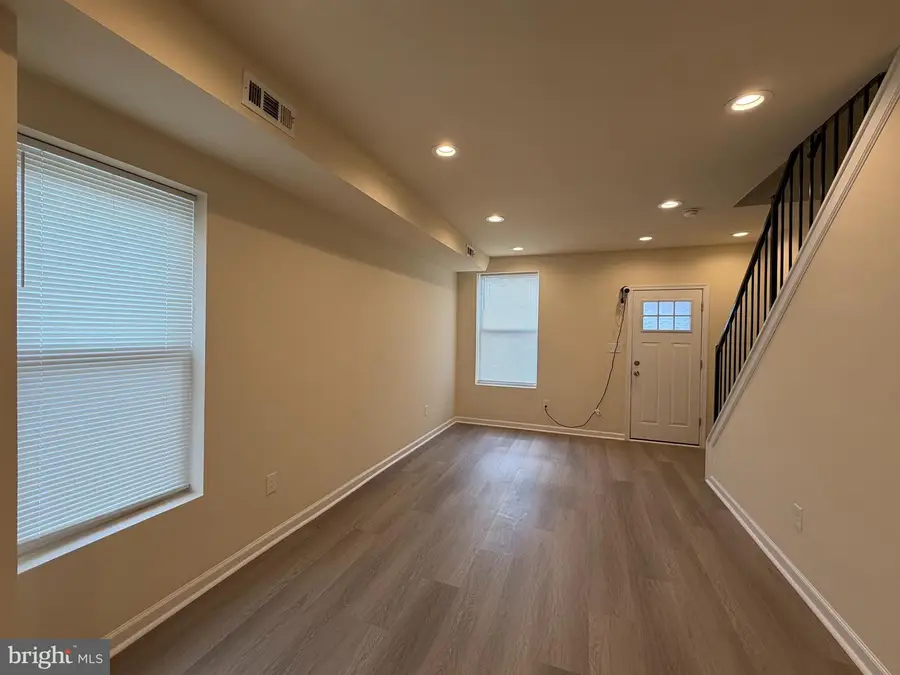 601 N Clinton St, Baltimore, MD 21205 - #3