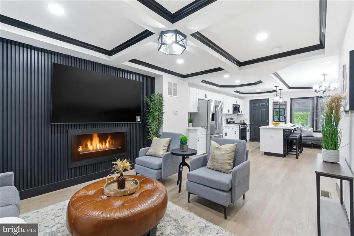 4209 Old Frederick Rd, Baltimore, MD 21229 - #1