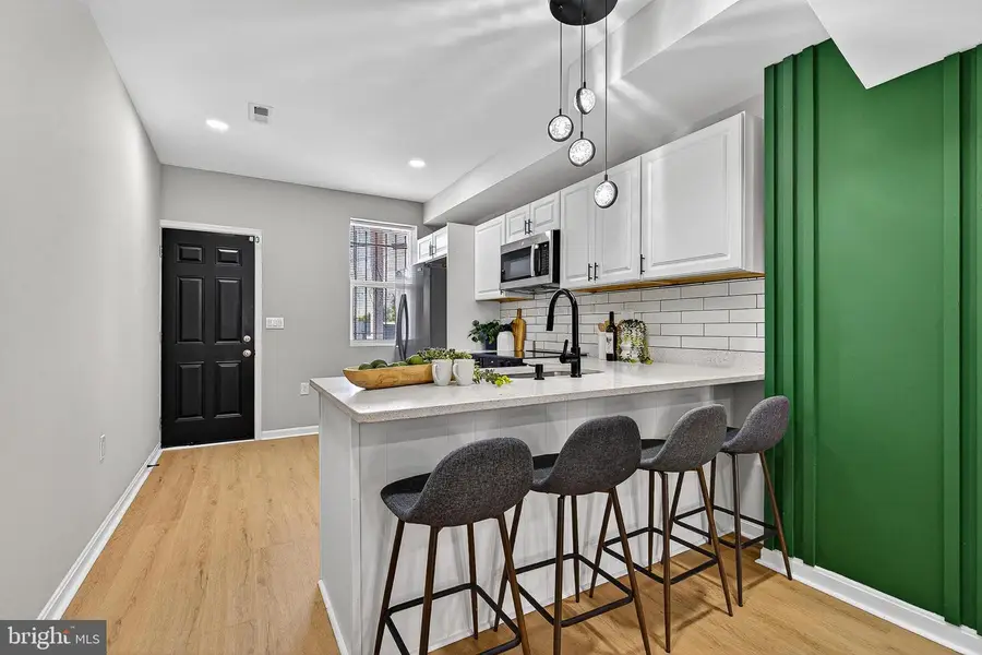 1725 E Oliver St, Baltimore, MD 21213 - #3