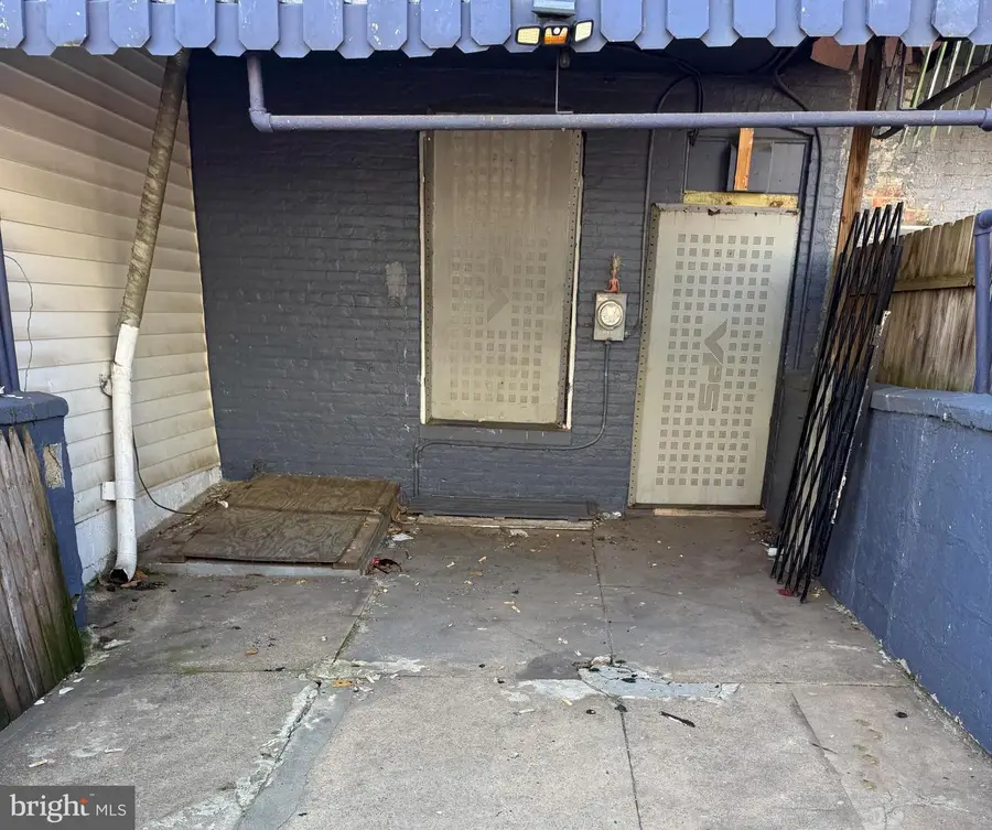 629 N Kenwood Ave, Baltimore, MD 21205 - #3