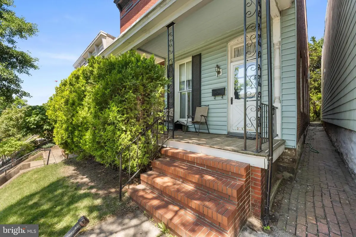 1016 W 38th St, Baltimore, MD 21211 - #1