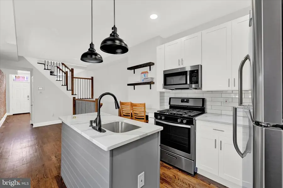 2 W Barney St, Baltimore, MD 21230 - #3