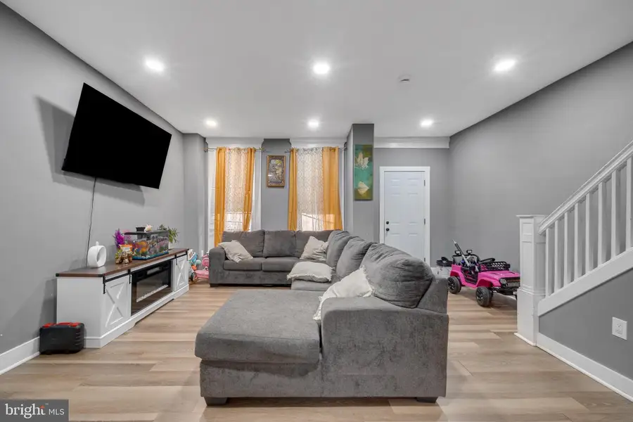 2619 Robb St, Baltimore, MD 21218 - #3