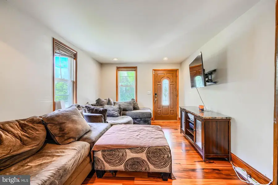 4711 Schley Ave, Baltimore, MD 21206 - #3