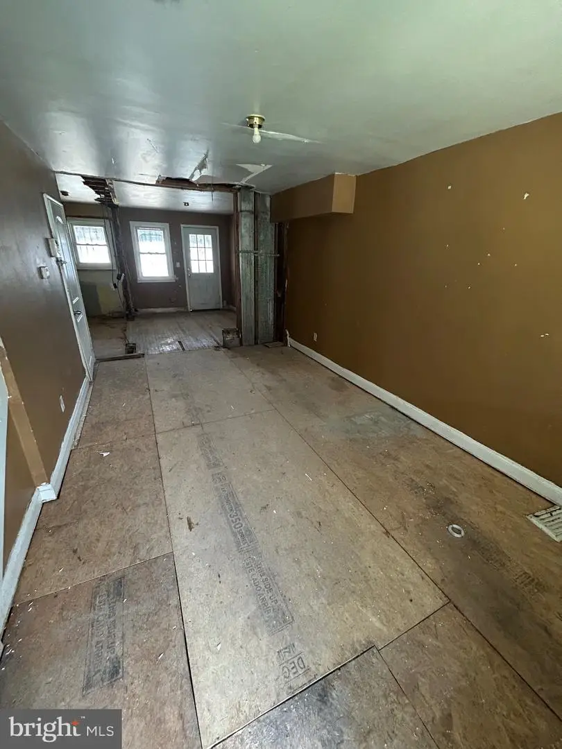 2565 Cecil Ave, Baltimore, MD 21218 - #2