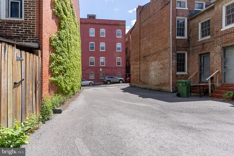 10 E Hamilton St E, Baltimore, MD 21202 - #2