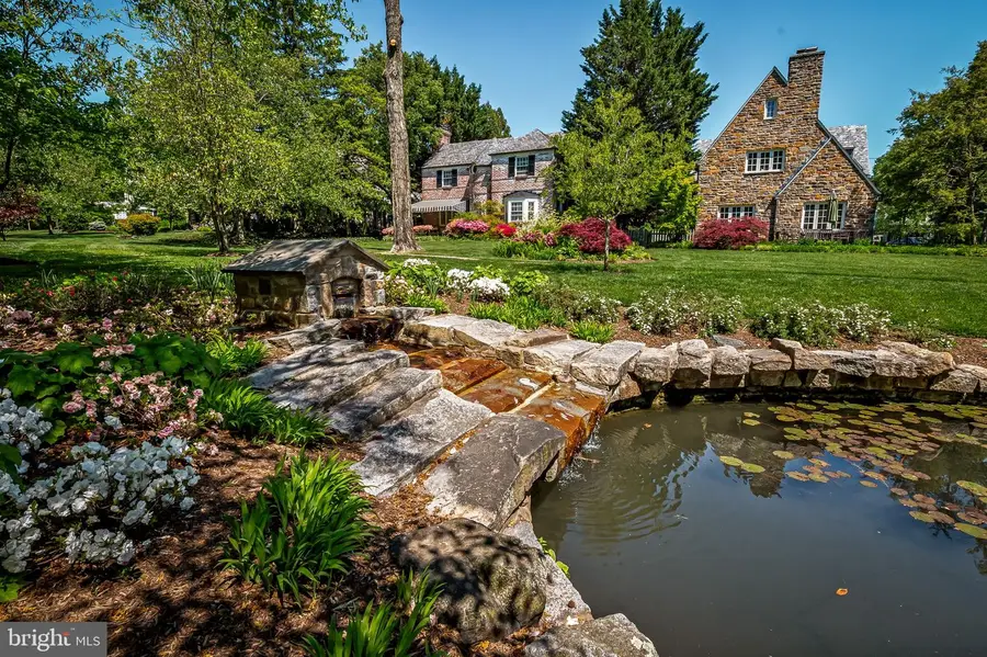 212 Saint Dunstans Rd, Baltimore, MD 21212 - #2