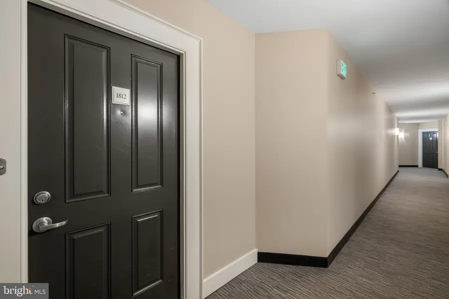 414 Water St #1812, Baltimore, MD 21202 - #2