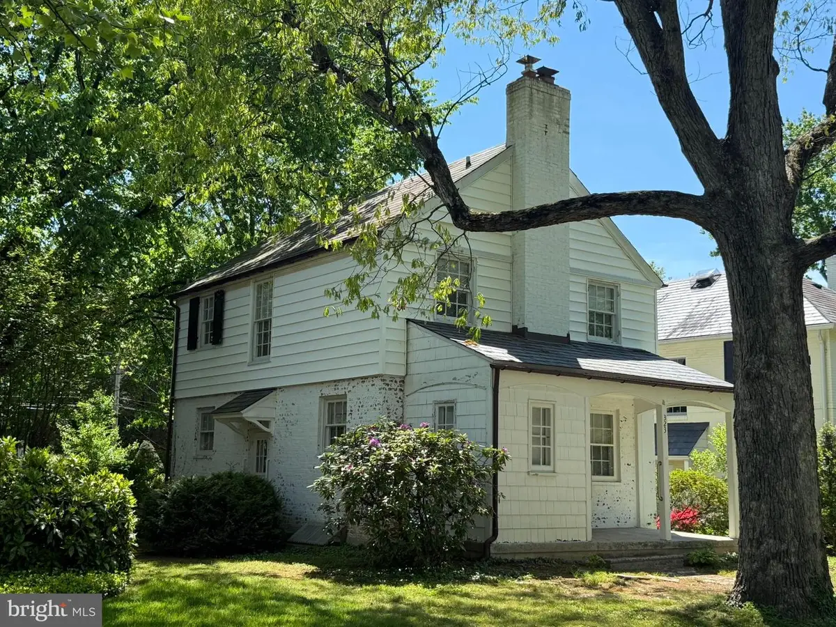 323 Broadmoor Rd, Baltimore, MD 21212 - #1