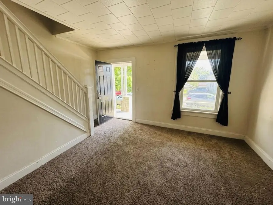 439 N East Ave, Baltimore, MD 21224 - #3