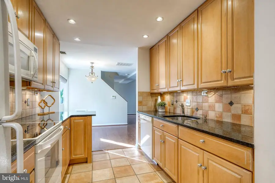 20 E Wheeling St #2, Baltimore, MD 21230 - #3