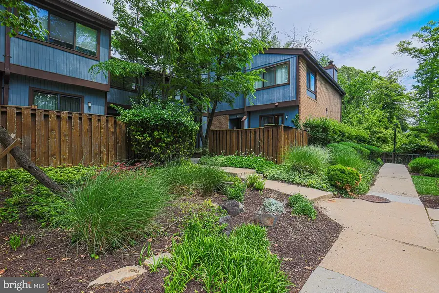 2804 Baneberry Ct, Baltimore, MD 21209 - #2