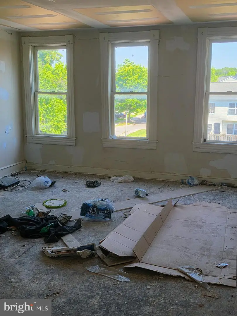 1413 Mosher St, Baltimore, MD 21217 - #3