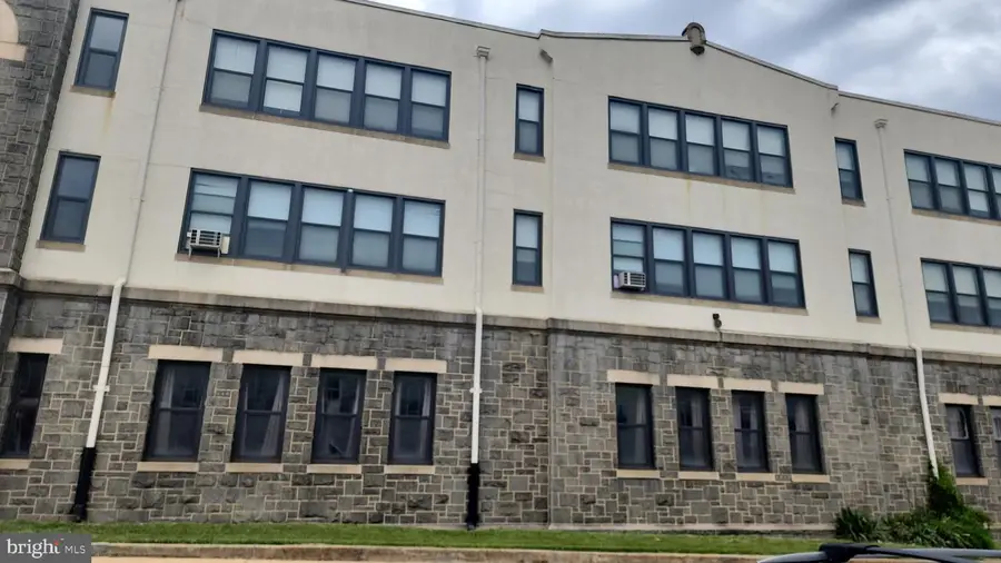 2865 W Lafayette Ave, Baltimore, MD 21216 - #3