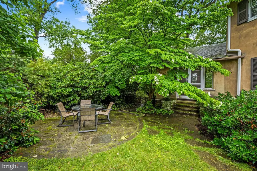222 Longwood Rd, Baltimore, MD 21210 - #2